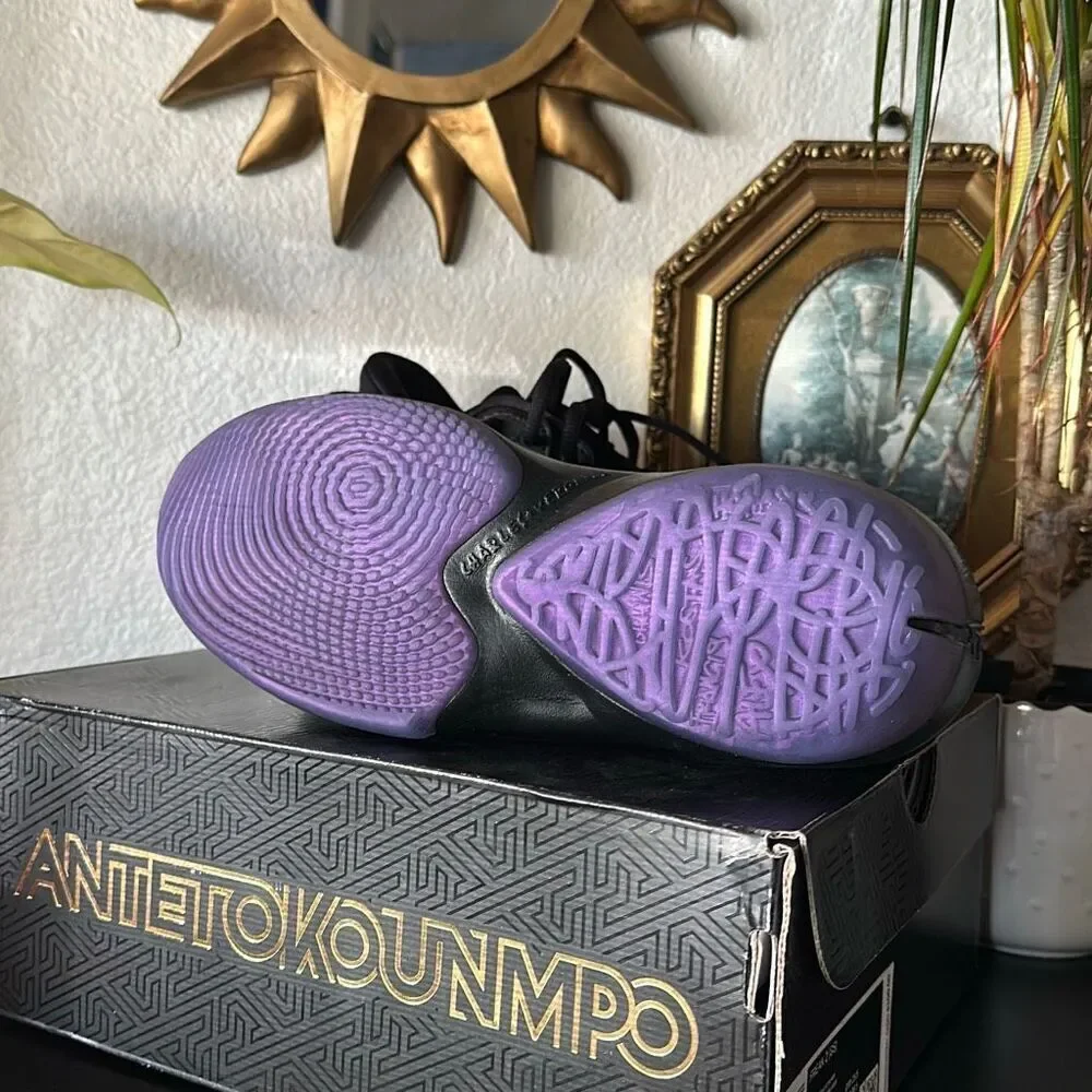 Nike Freak 2 Size 4.5 Kids 6.5 women’s Amethyst purple shoes